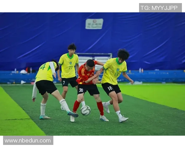 与足球明星一起分享精彩瞬间的互动视频之旅